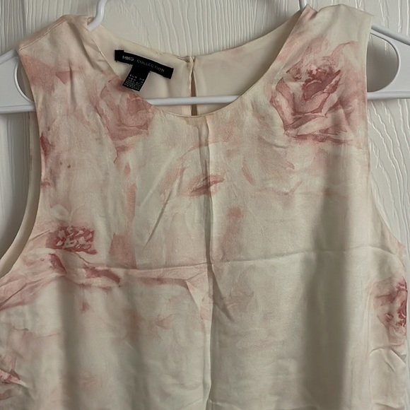 Mango Soft Floral Dress Size XS barely worn - Picture 3 of 7